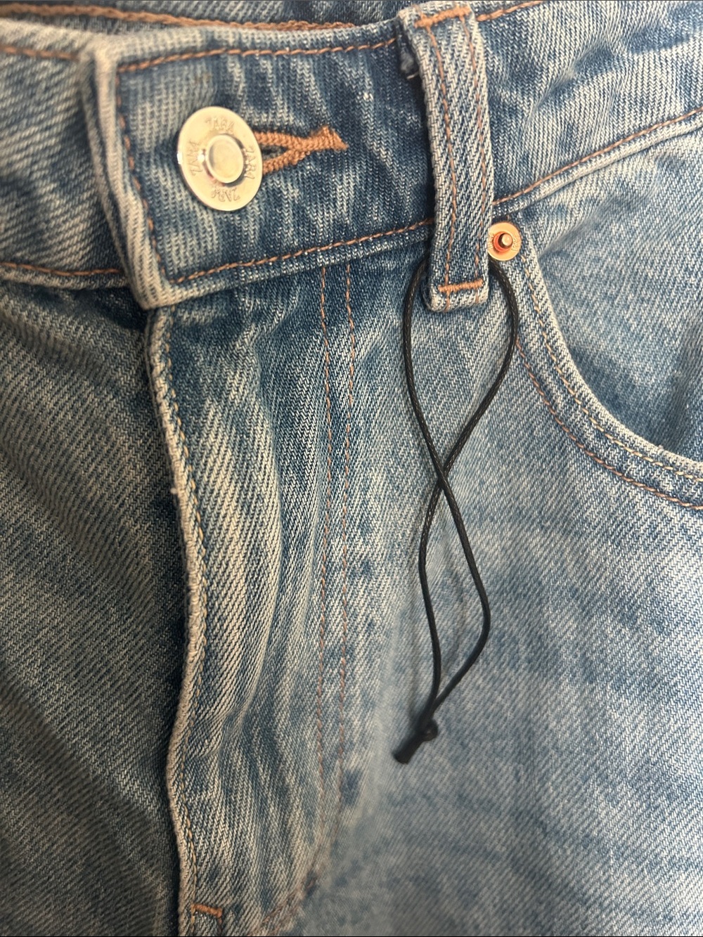 Zara Light Blue Straight-Leg Jeans - Picture 5 of 6
